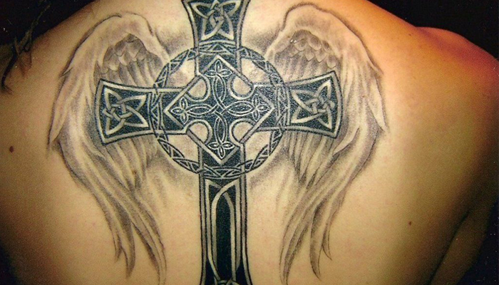 Татуировка оберег крест